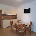 Pansion Dovodja 4*