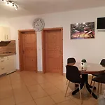 Pansion Dovodja Bed & Breakfast 4*