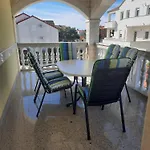 Pansion Dovodja 4*