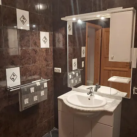 Panzió Pansion Dovodja 4*