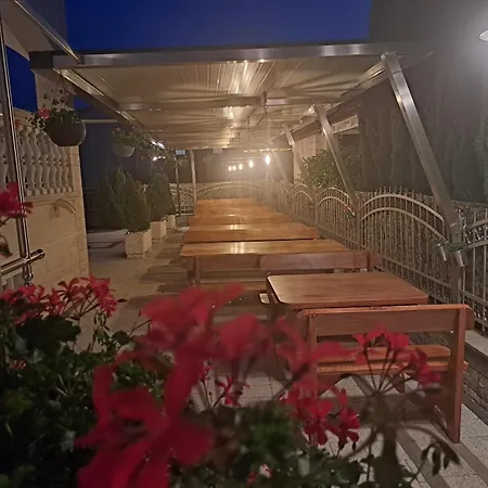 Pansion Dovodja Bed and Breakfast