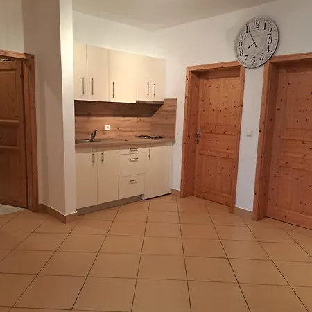 Pansion Dovodja 4* Vodice