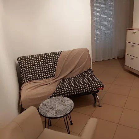 Pansion Dovodja Vodice