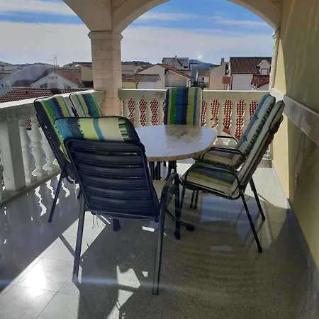 Pansion Dovodja Panzió 4*