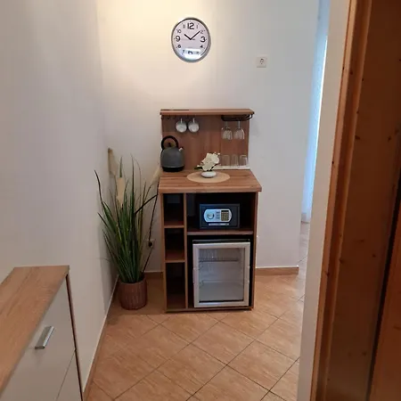 Bed and Breakfast Pansion Dovodja Βόντιτσε