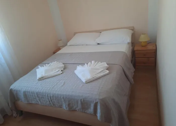 Panzió Pansion Dovodja