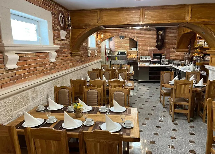 Pansion Dovodja ベッド・アンド・ブレックファスト 4*