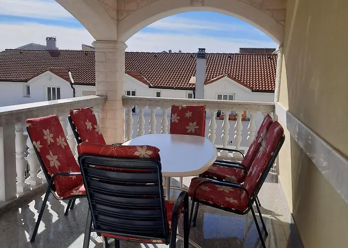 Pansion Dovodja Bed & Breakfast 4*