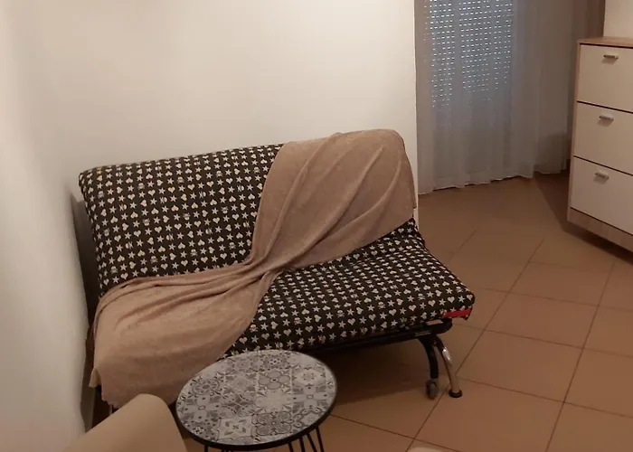 Pansion Dovodja Vodice