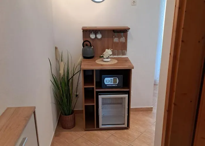 Bed & Breakfast Pansion Dovodja Vodice