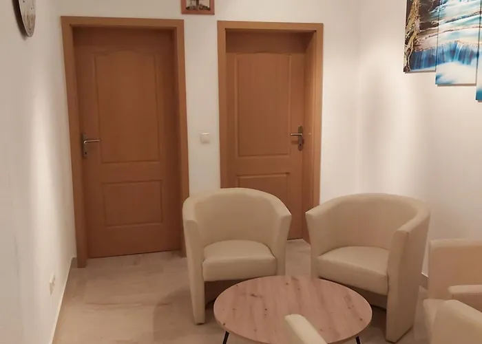 Pansion Dovodja Vodice